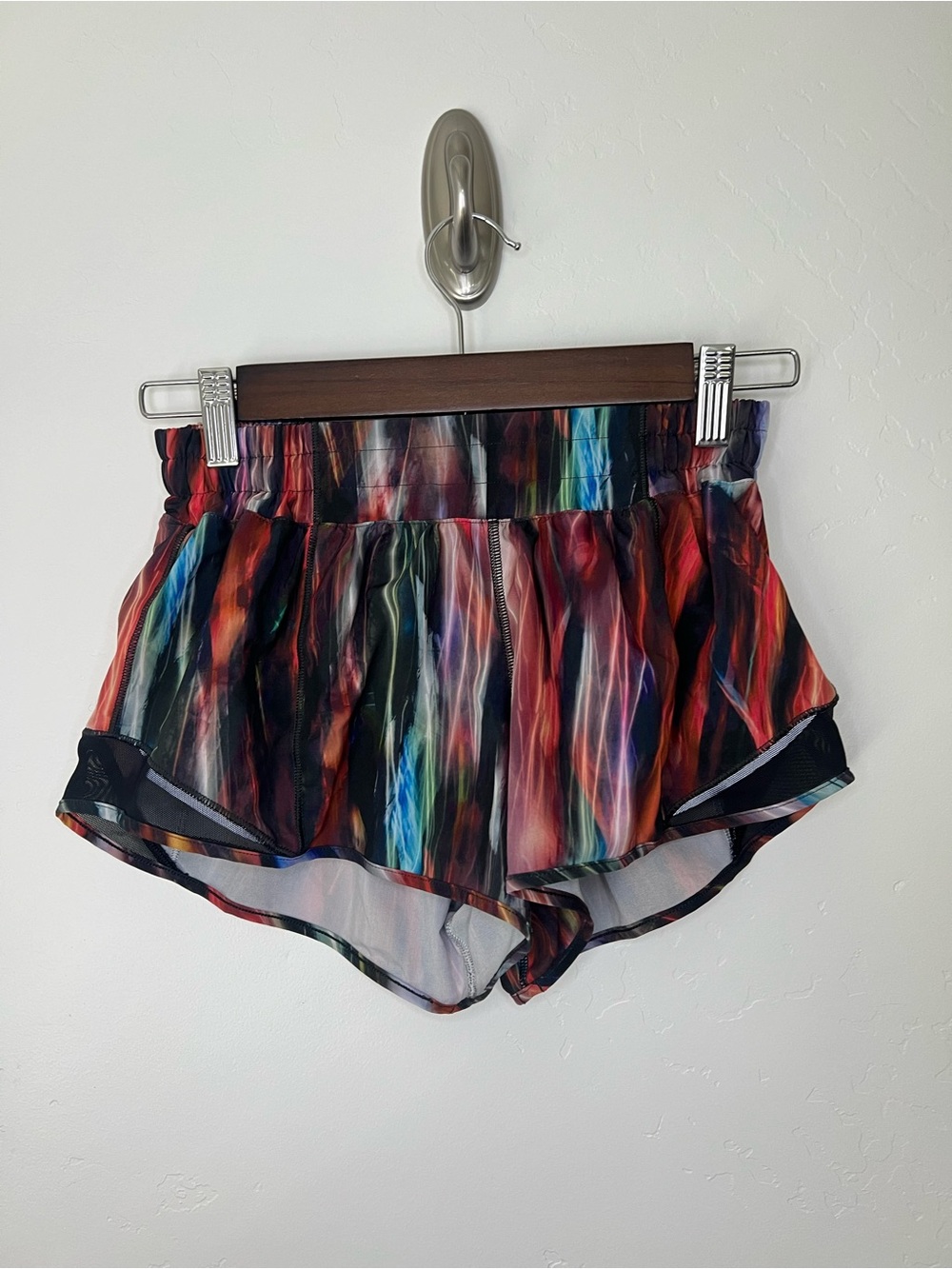 Lululemon Athletica Multicolor Chroma Hotty Hot Short